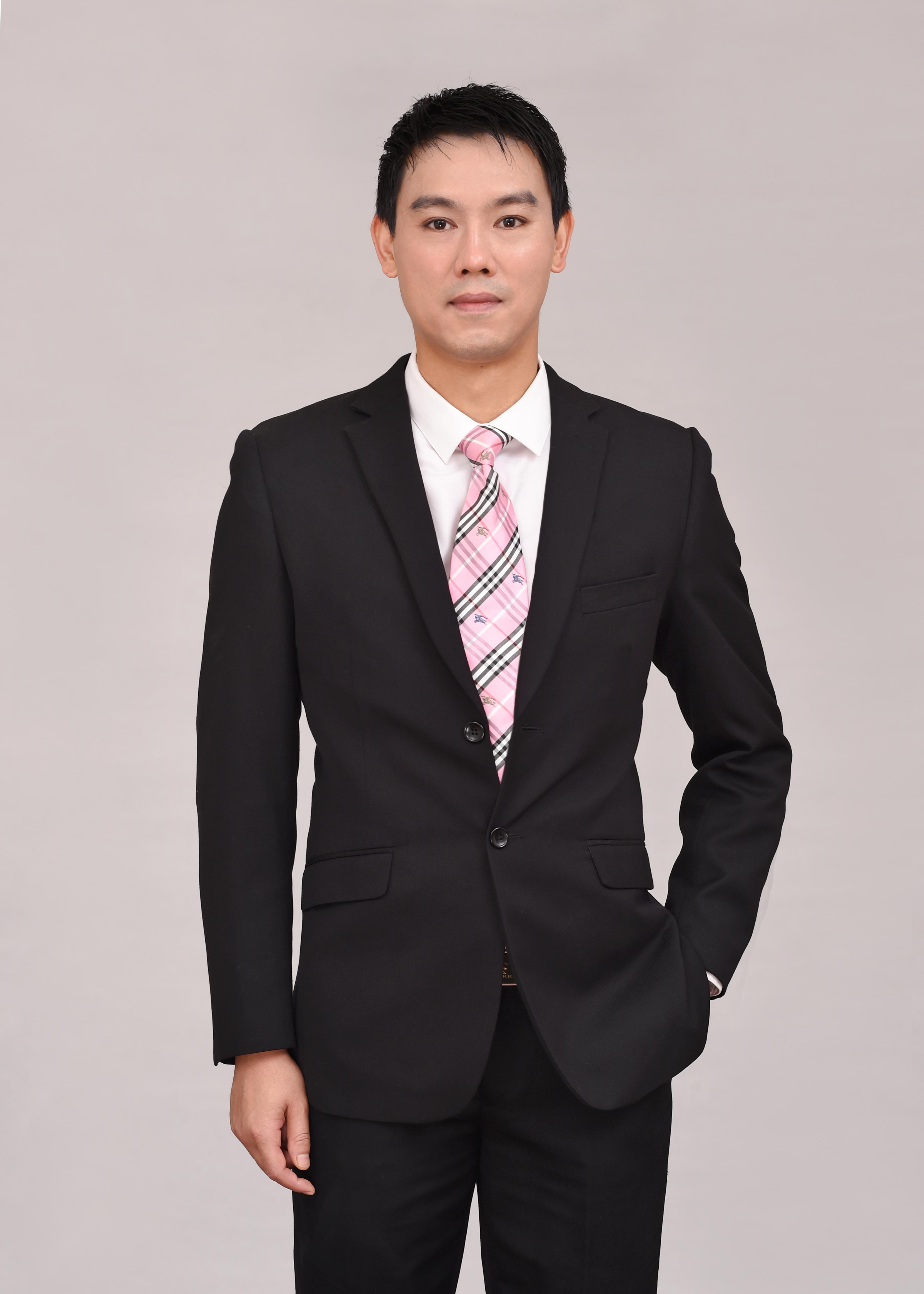 王吉安公关与传播总监